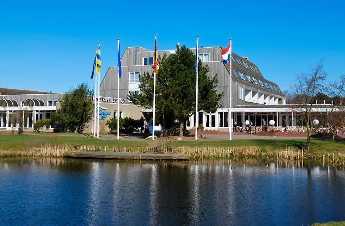 Luxe 2 persoons Appartement ZEEDUIN, BBG met Terras - Resort Amelander Kaap met Gratis Hotel-ZWEMBAD